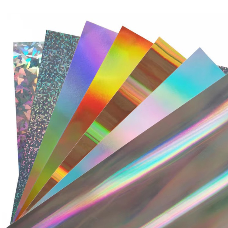 Stok Kad Holografik Pepejal